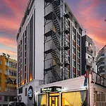Diamond Luxury Hotel
