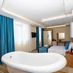 Diamond Luxury 3* أنطاليا