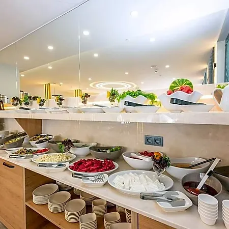 Diamond Luxury 3* Antalya
