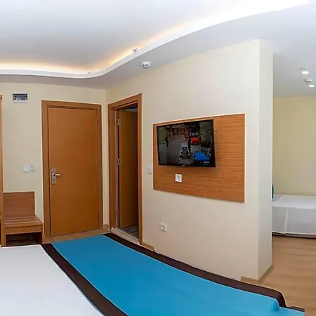 Diamond Luxury 3* Antalya