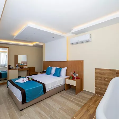 Diamond Luxury 3*