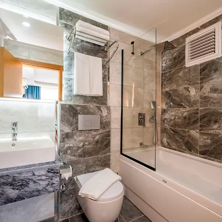 Diamond Luxury 3* Antália